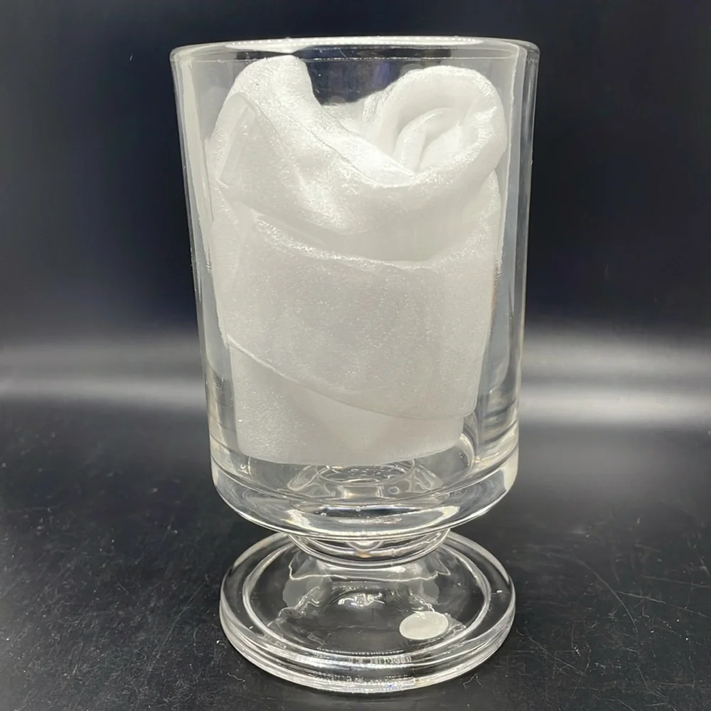 Hotel Balfour Apothecary glass pedestal tumbler